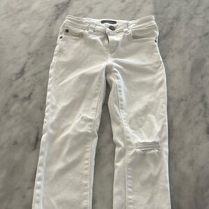 DL1961 White Jeans